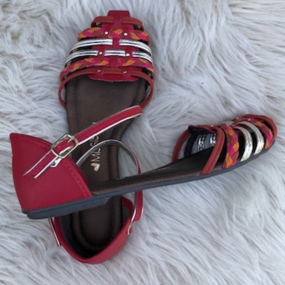 Mississipi Flat Sandals Size 7 - Picture 3 of 11